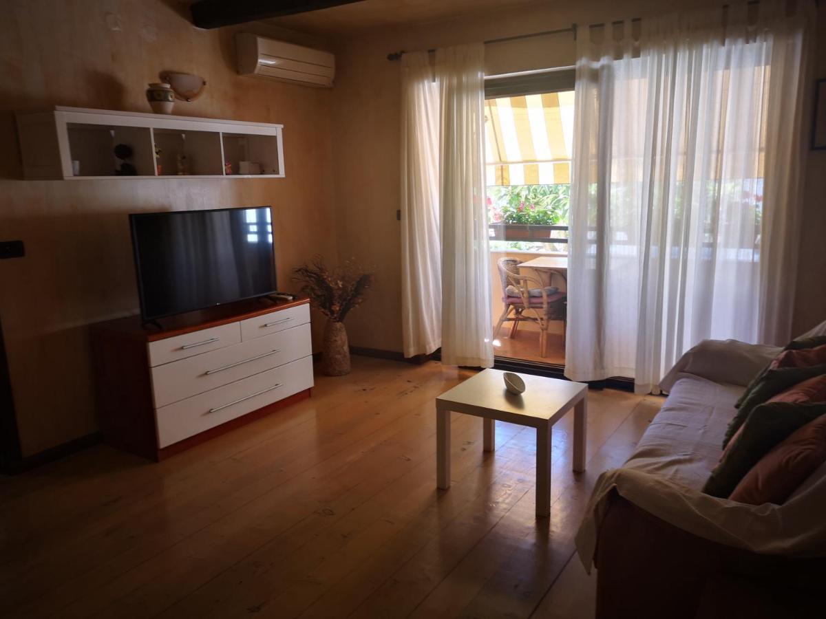 Apartment Marisa Пореч Экстерьер фото